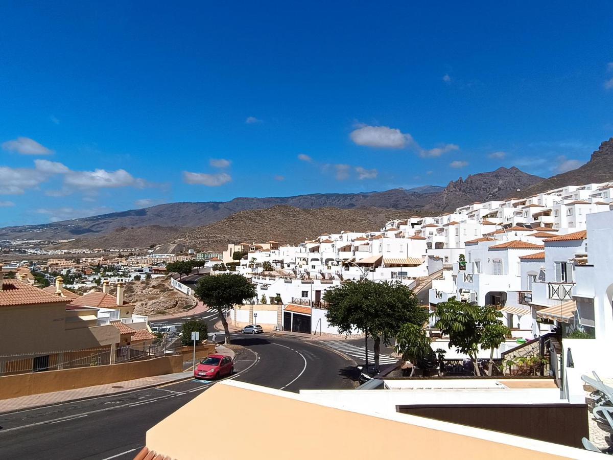 Charming & Sunny Apartment With Ocean View Costa Adeje  ภายนอก รูปภาพ